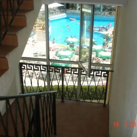 Апартамент Victoria Residence *